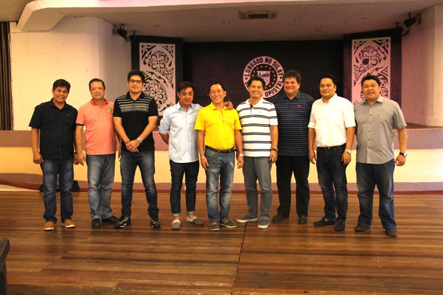 Together for Metro 3rd environment initiative.  (left to right)  Silay VM Joedith Gallego, Murcia VM Gerry Rojas, Talisay Mayor Neil Lizares, Murcia Mayor Andrew Montelibano, Victorias Mayor Frederick Palanca, 3rd District Cong. Albee Benitez, Silay Mayor Mark Golez,  and EB Magalona Marvin Malacon.